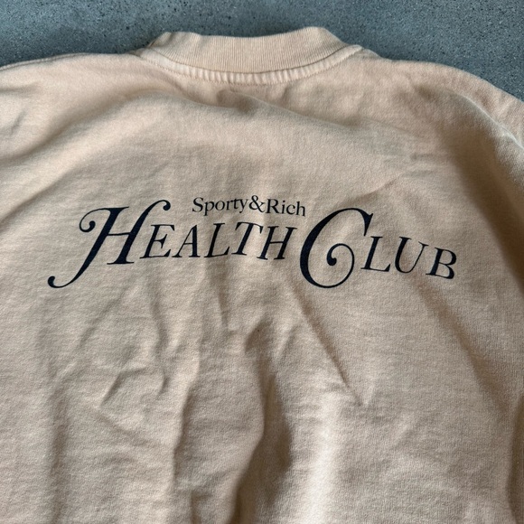 Sporty and rich health club sweatshirt - Picture 8 of 8